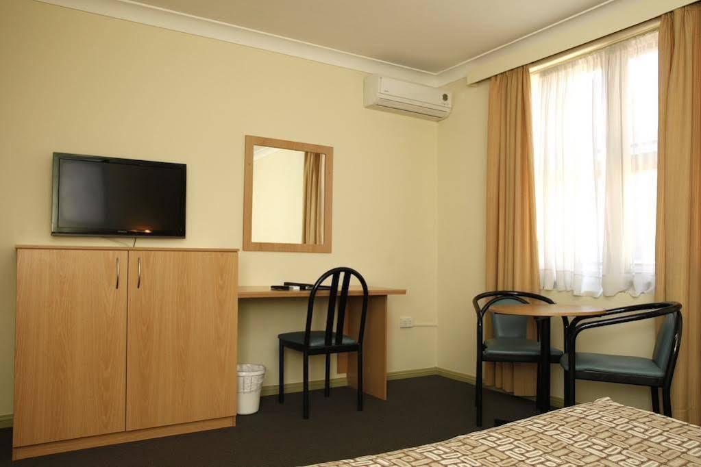 Maclin Lodge Motel Campbelltown Ngoại thất bức ảnh