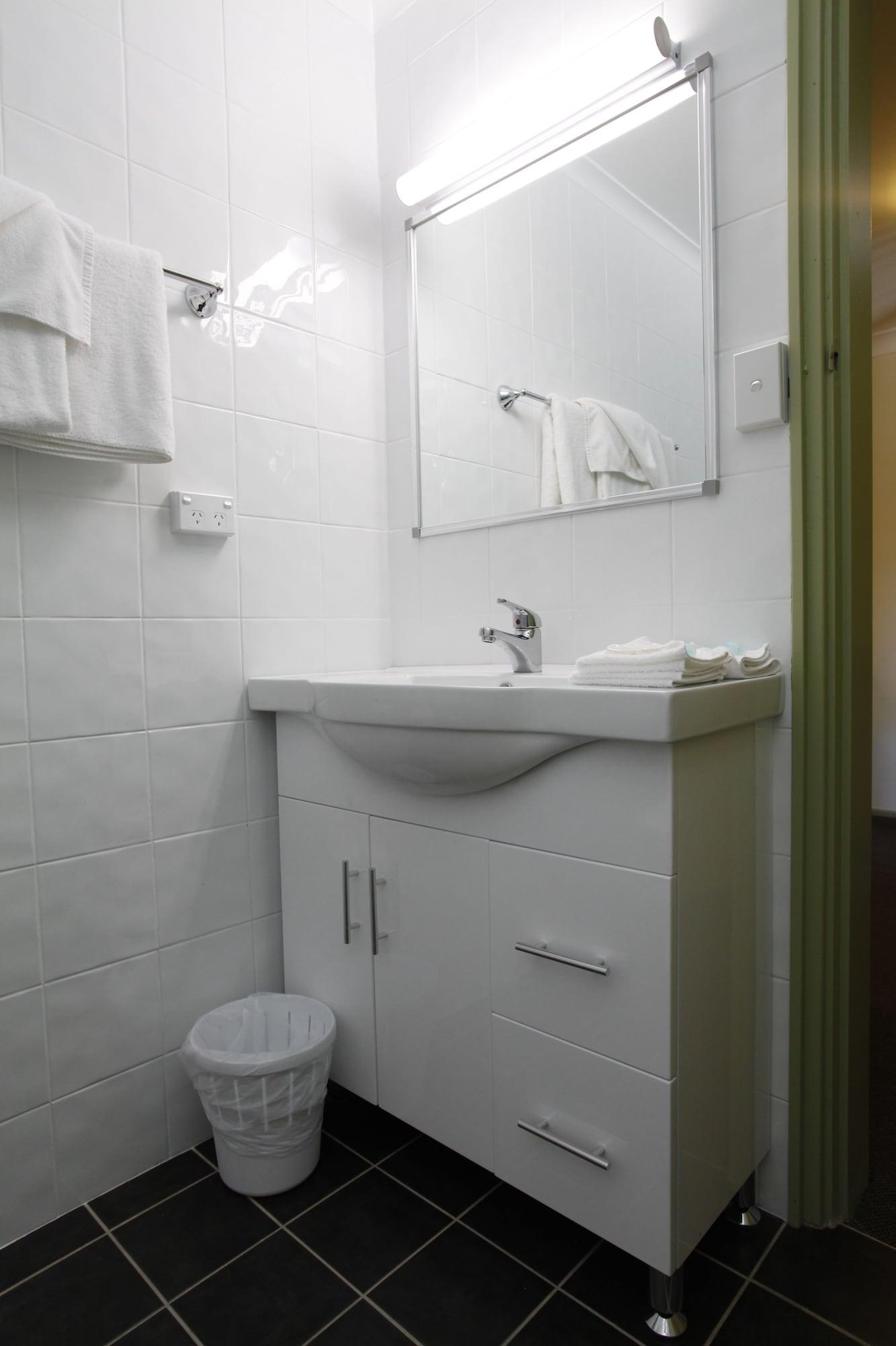 Maclin Lodge Motel Campbelltown Ngoại thất bức ảnh